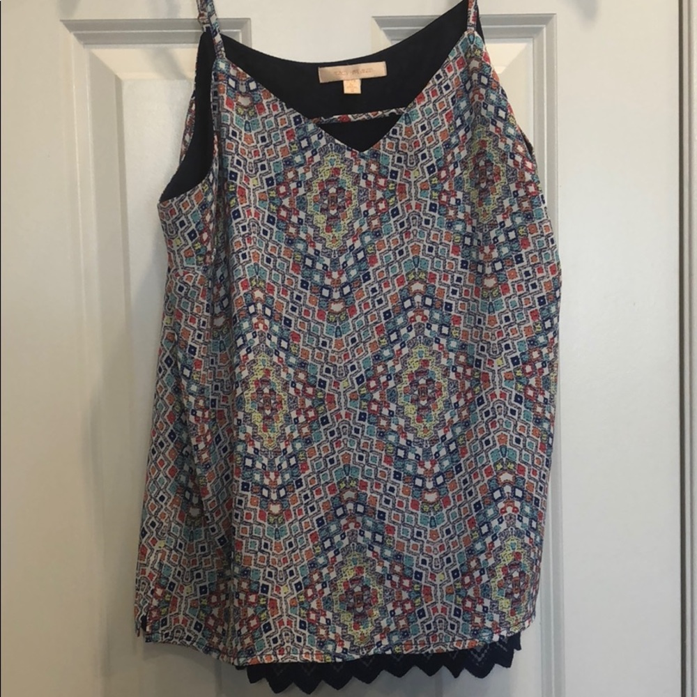 Skies are Blue Tank size Small